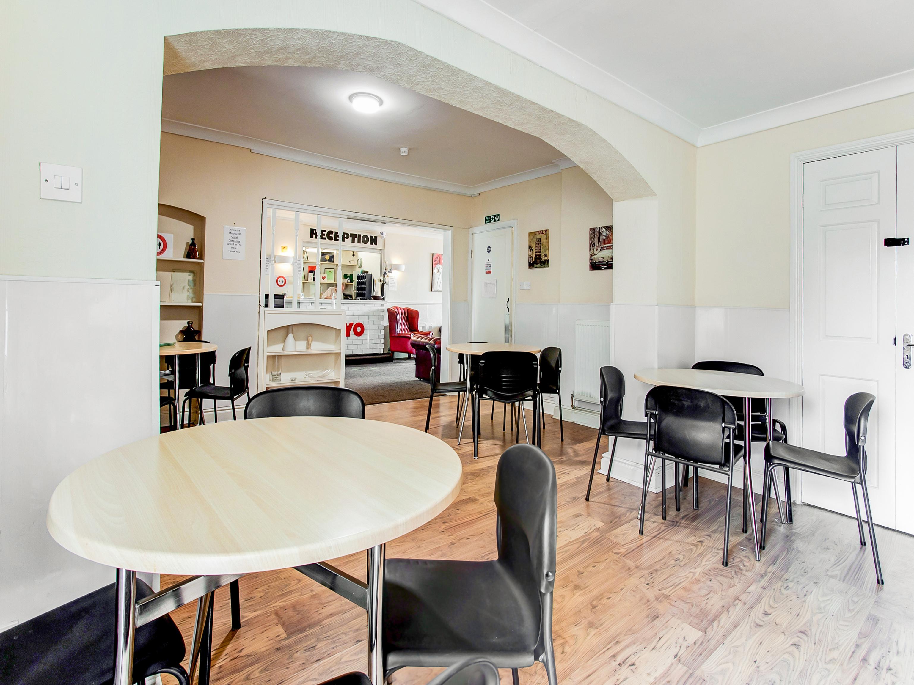 Hotel The Longlands 2*